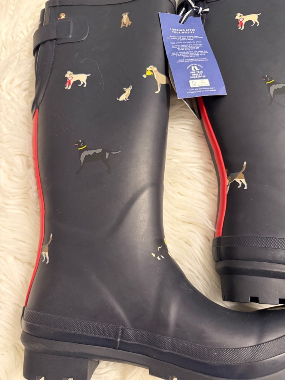 Joules Black Rain Boots with Dog Print and Red Trim size 5 brand new with tag - Picture 2 of 12